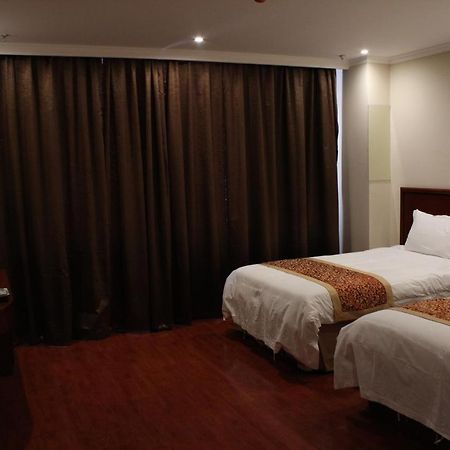 Greentree Alliance Wuxi Yixing Jinyizhong Road Chengbei Rt-Market Hotel Exterior photo